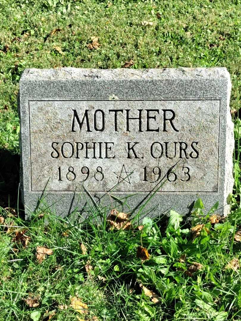 Sophie K. Ours's grave. Photo 3
