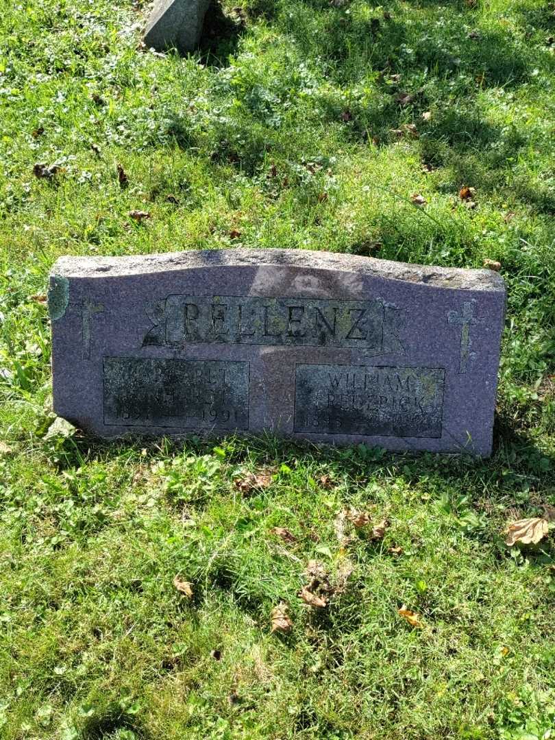 Margaret A Enhardi Pellenz's grave. Photo 2