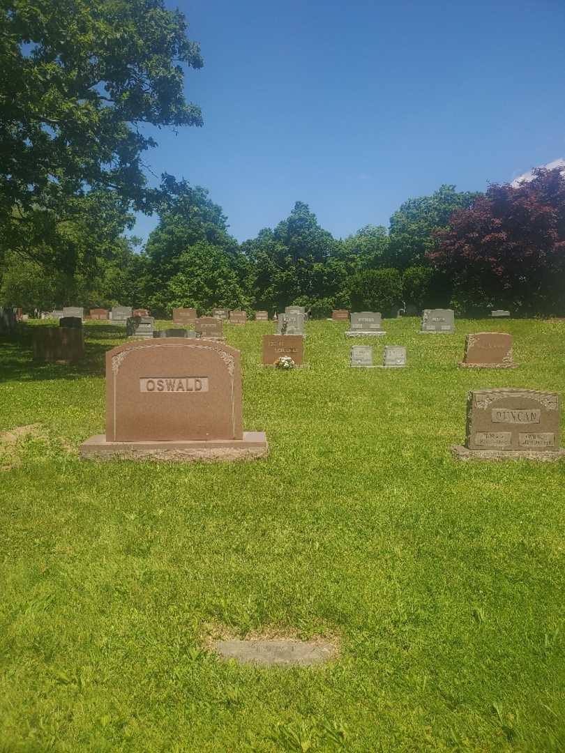 Henry F. Oswald's grave. Photo 1
