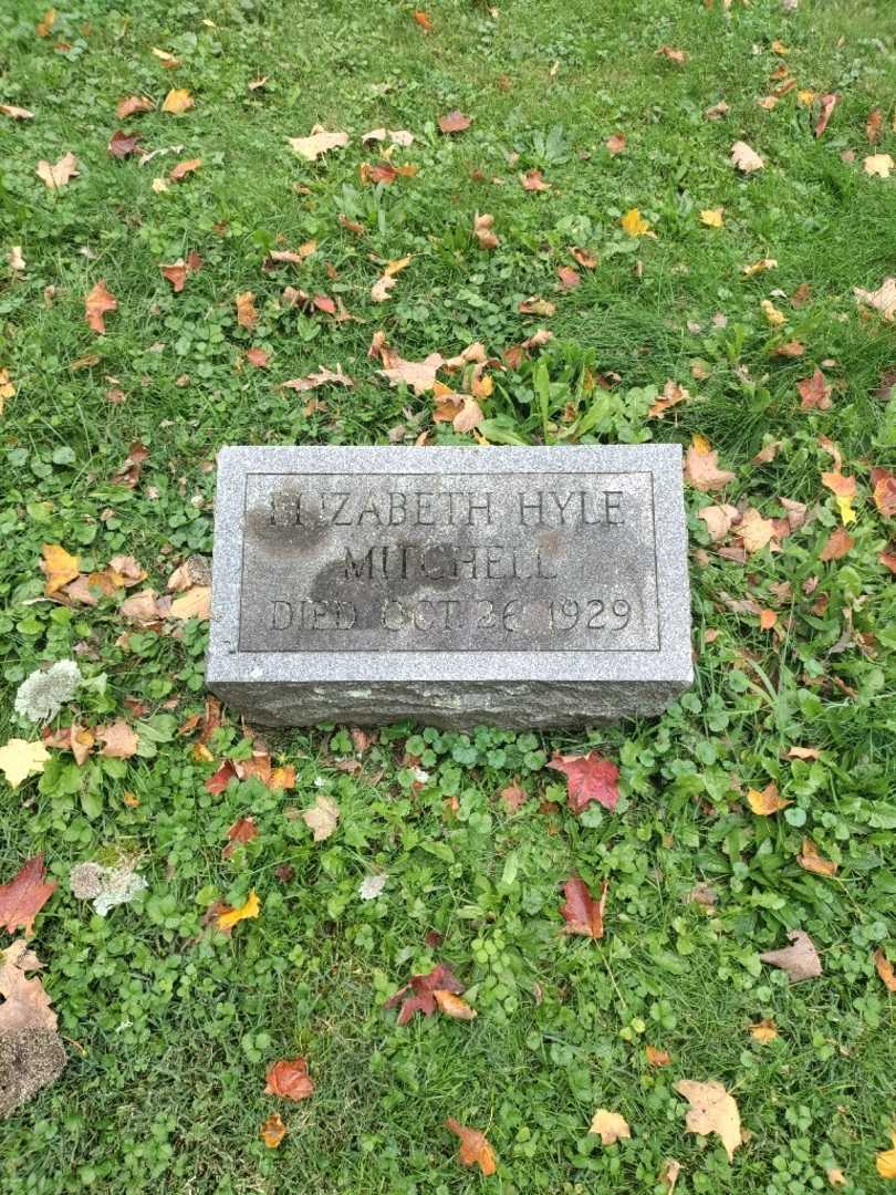 Elizabeth Hyle Mitchell's grave. Photo 2
