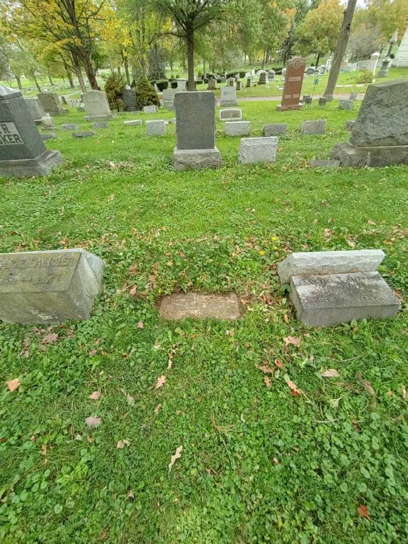 Thomas J. McMahon's grave. Photo 1
