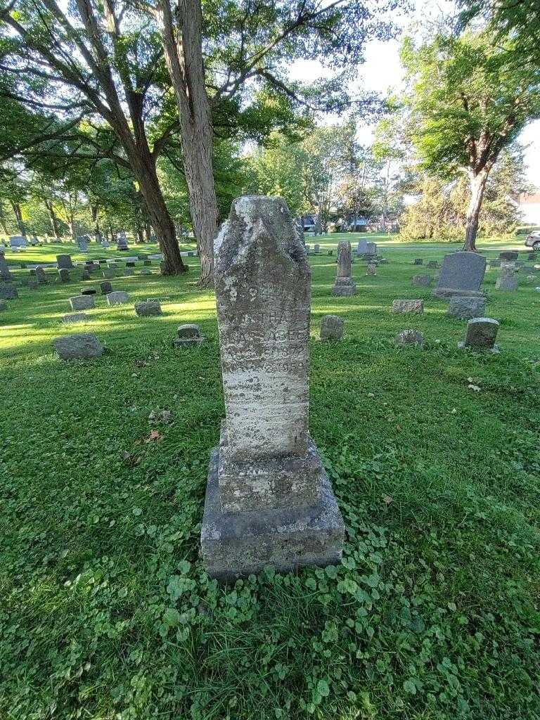 Martha L. Larrabee's grave. Photo 1