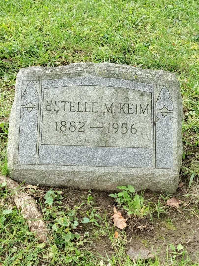 Estelle M. Keim's grave. Photo 3