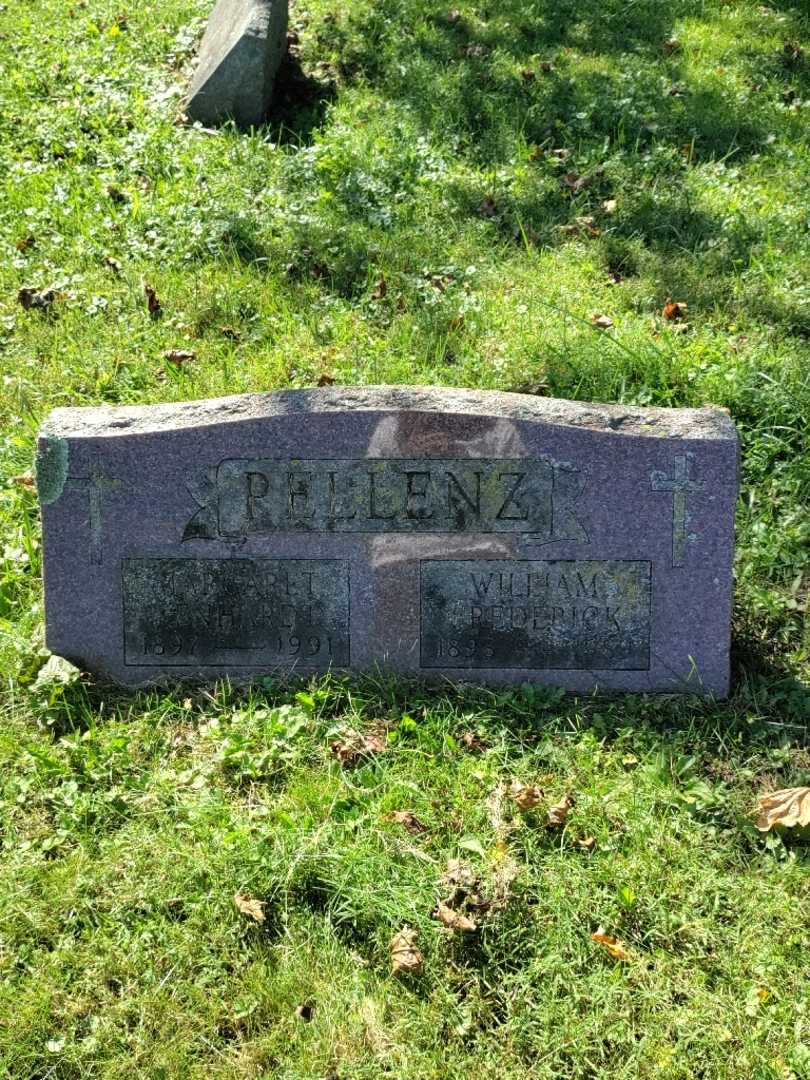 Margaret A Enhardi Pellenz's grave. Photo 3