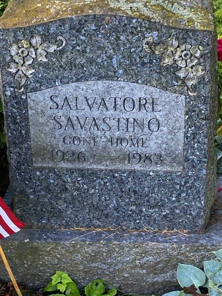 Salvatore Savastino's grave. Photo 3