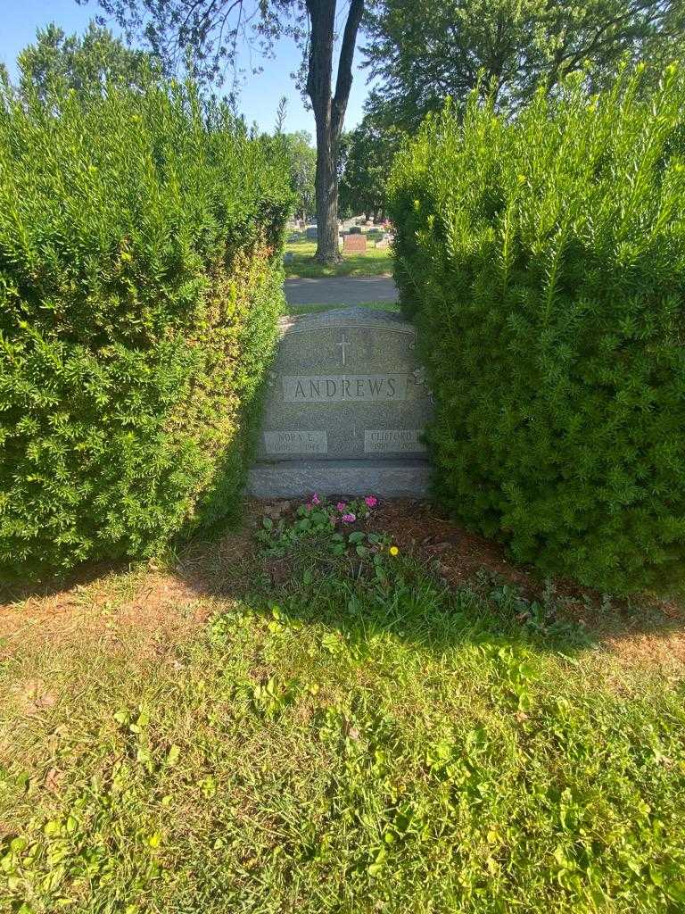 Clifford F. Andrews's grave. Photo 1