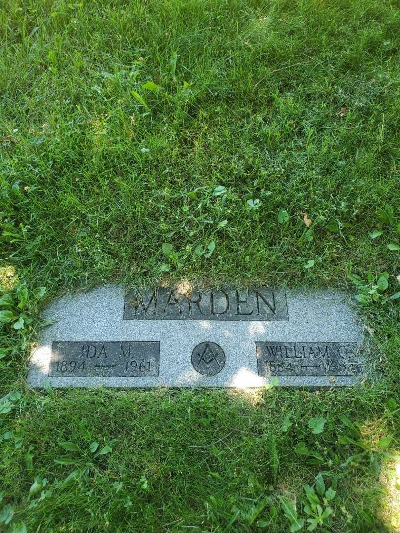 William C. Marden's grave. Photo 3
