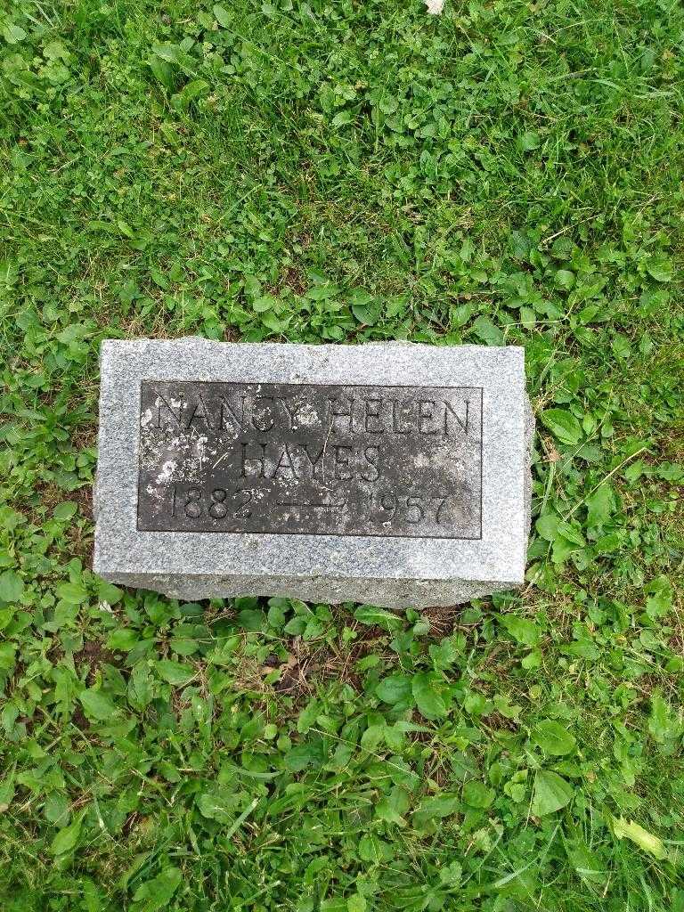 Nancy Helen Hayes's grave. Photo 3