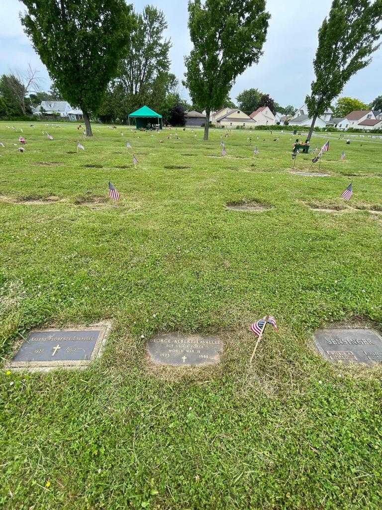 George Albert Lavallee's grave. Photo 1