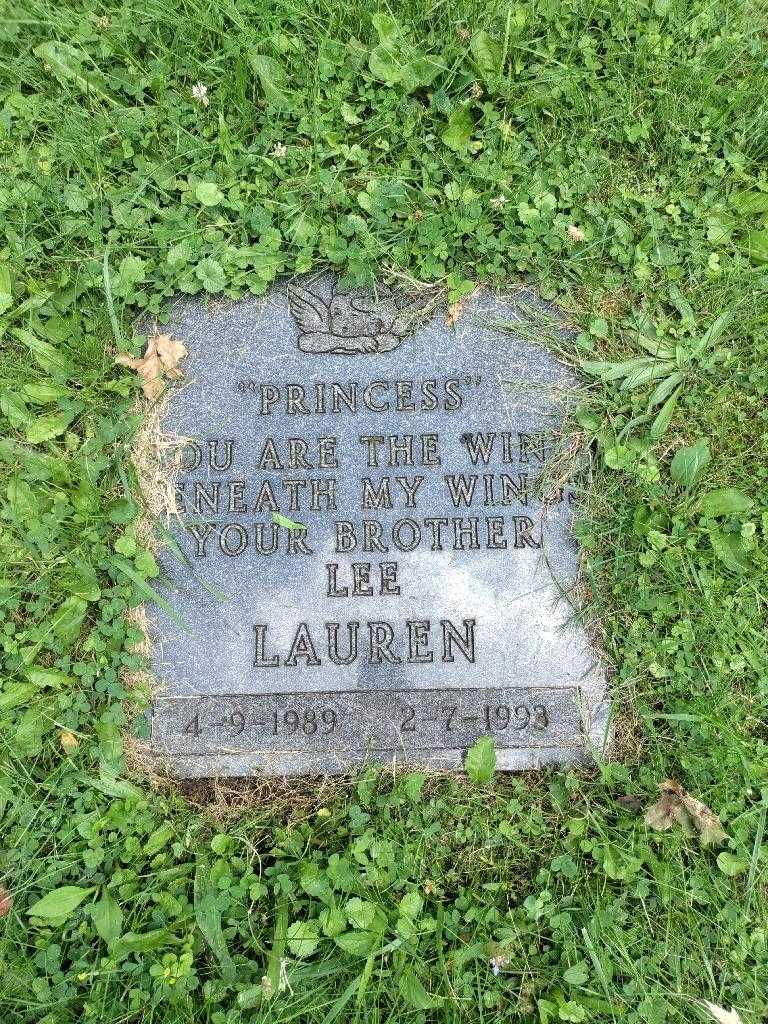 Lauren "Princess" Bordonaro's grave. Photo 3