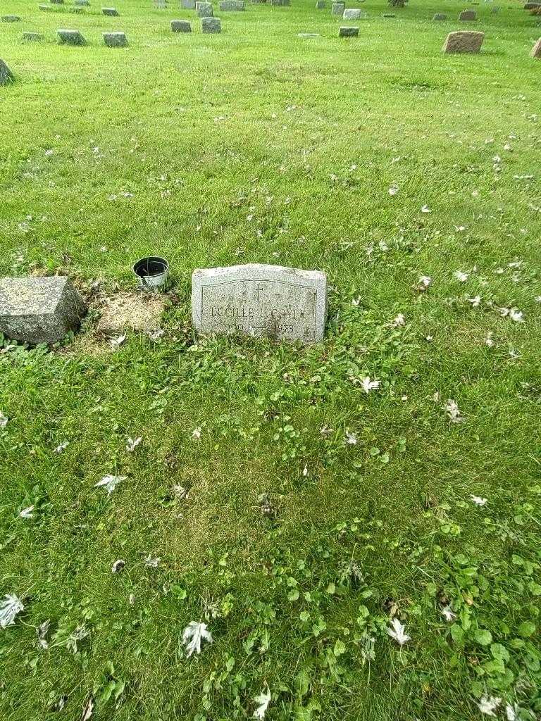 Lucille L. Coyle's grave. Photo 1