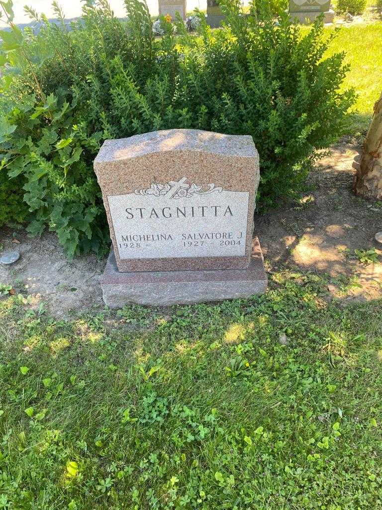 Salvatore J. Stagnitta's grave. Photo 2