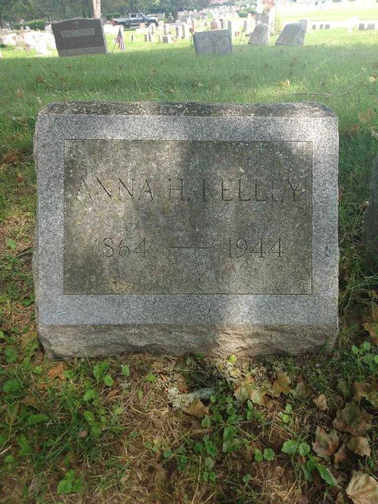 Anna H. Kelley's grave. Photo 3