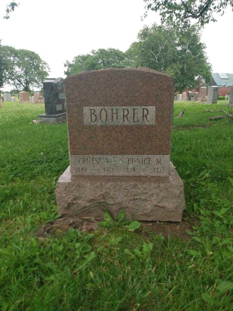 Eunice M. Bohrer's grave. Photo 1