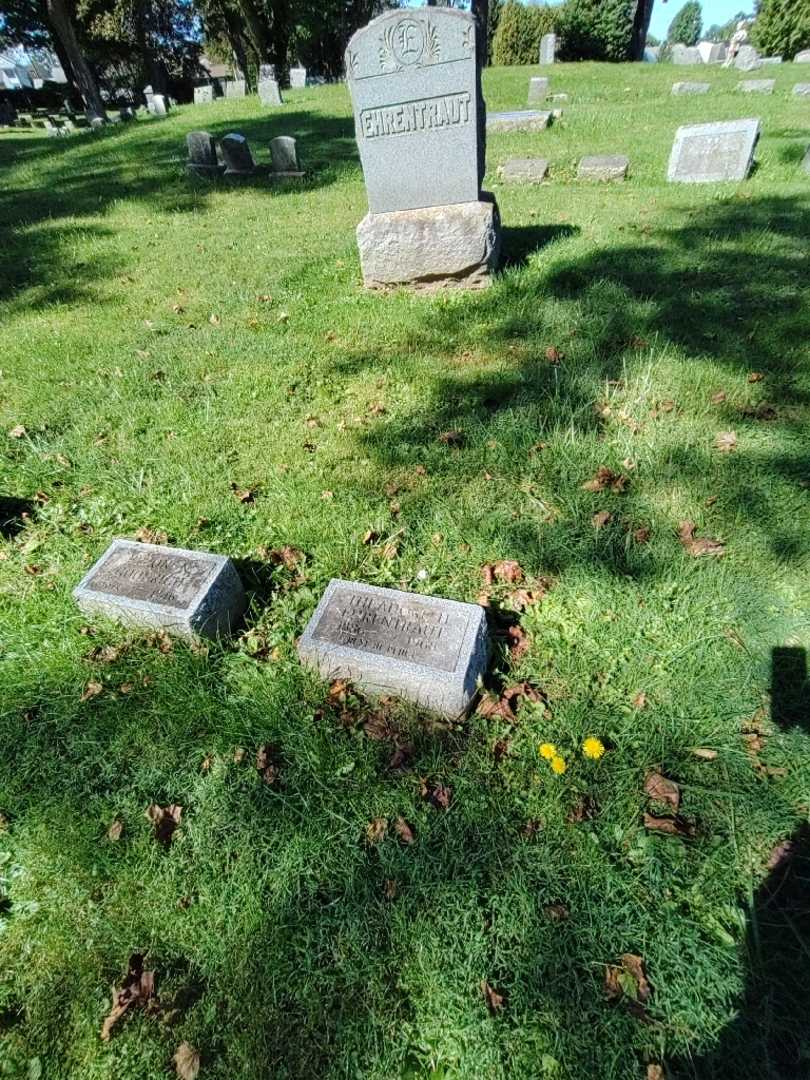 Theodore H. Ehrentraut's grave. Photo 1