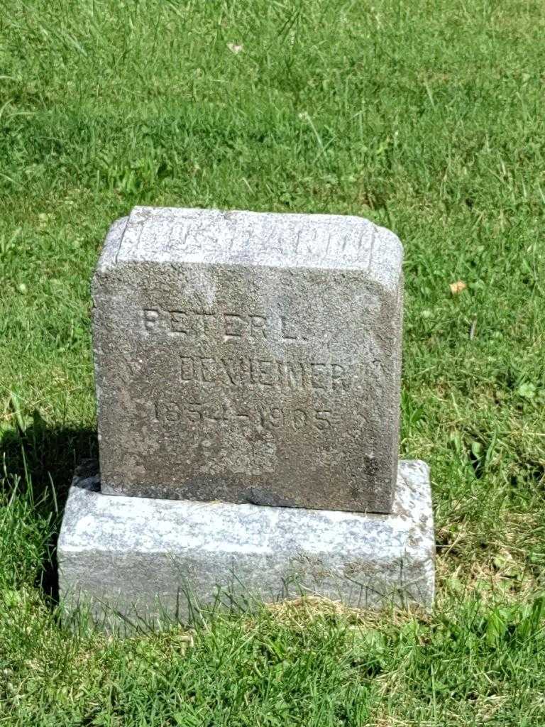 Peter L. Dexheimer's grave. Photo 3