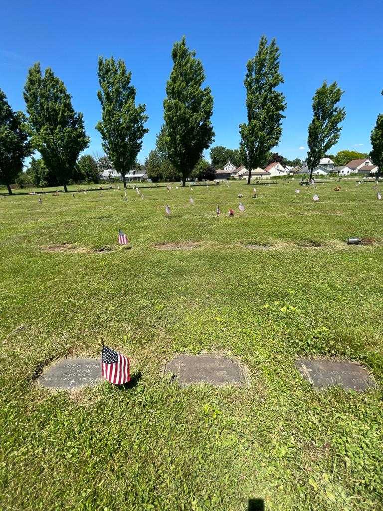 Adelaide Netro's grave. Photo 2