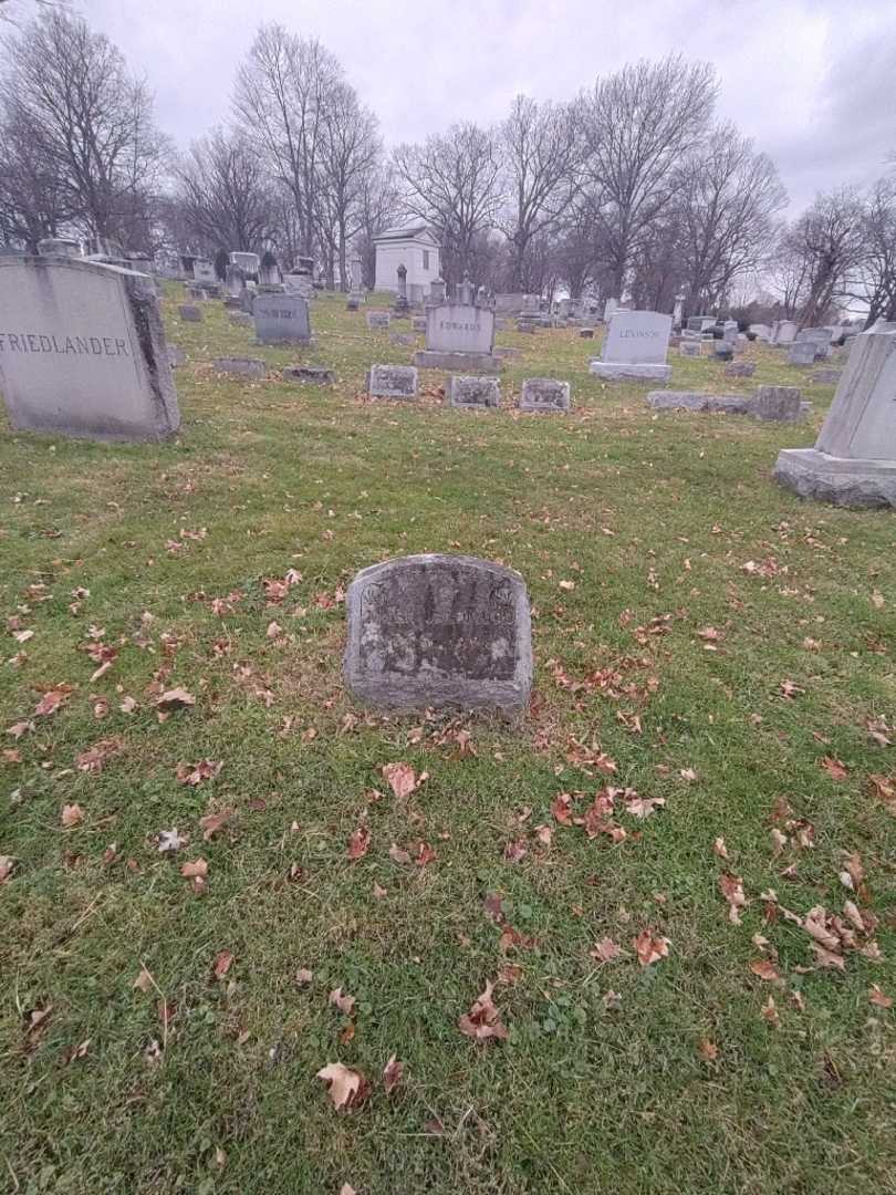 Myer Jalonack's grave. Photo 1