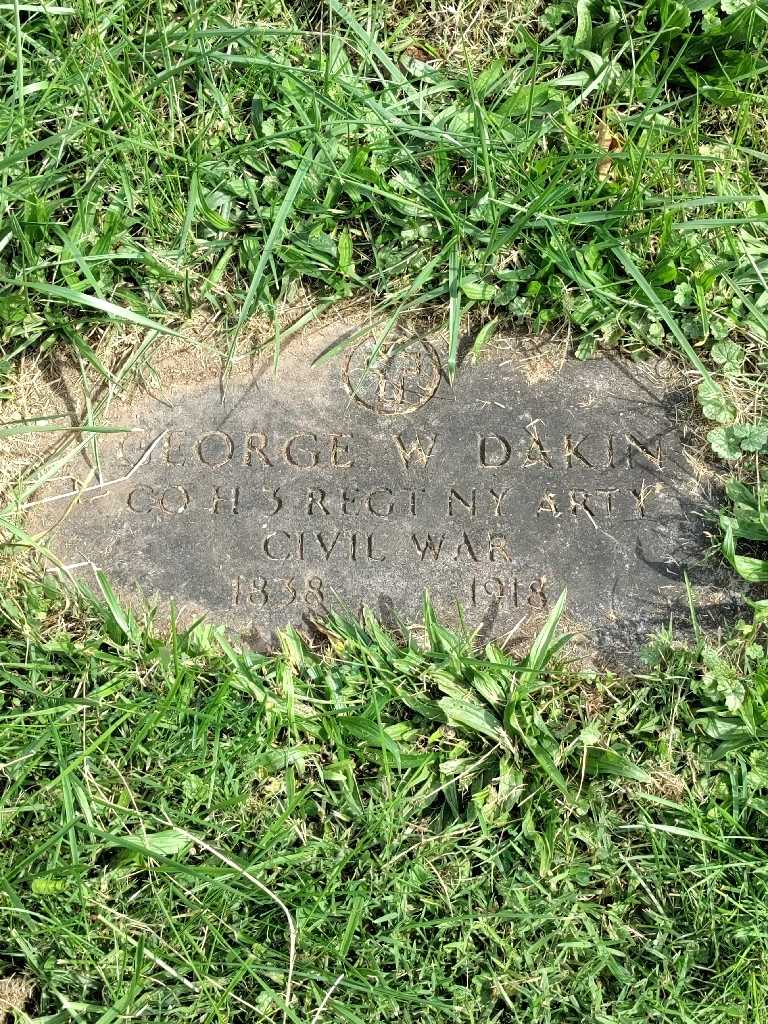 George W. Dakin's grave. Photo 3