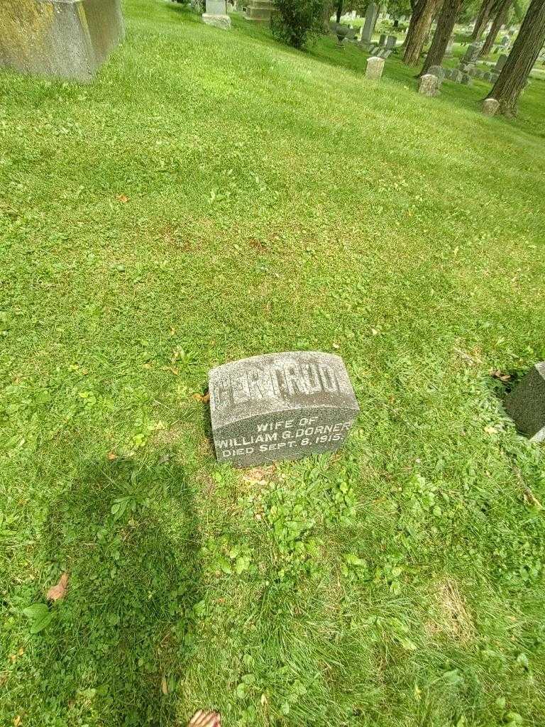 Gertrude Dorner's grave. Photo 1