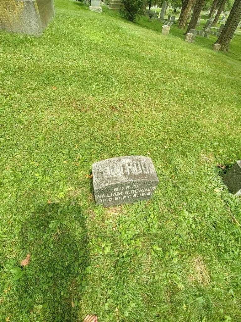 Gertrude Dorner's grave. Photo 2