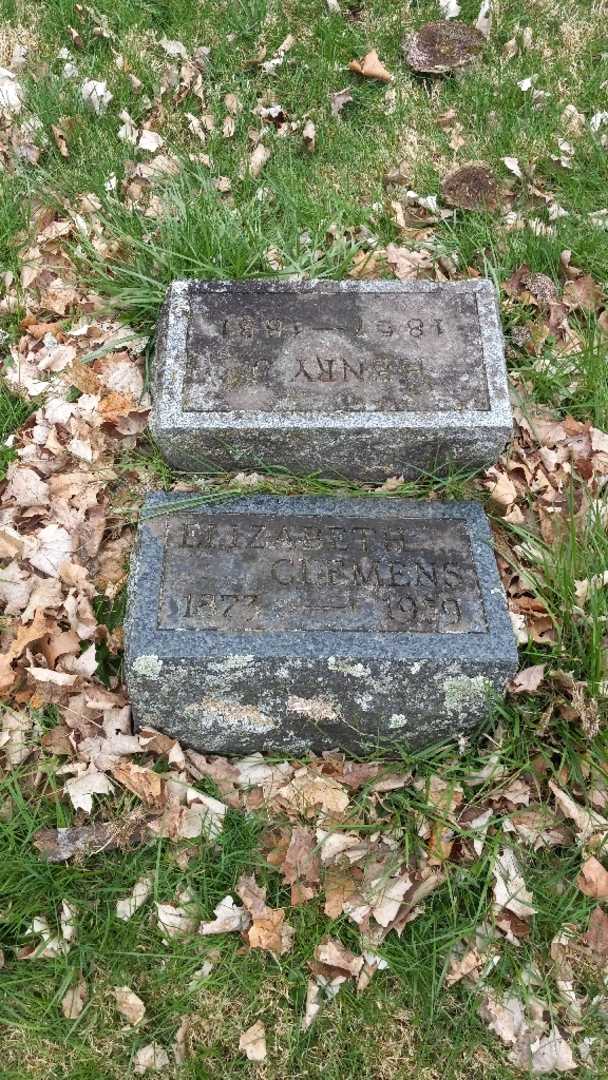 Elizabeth B. Clemens's grave. Photo 2