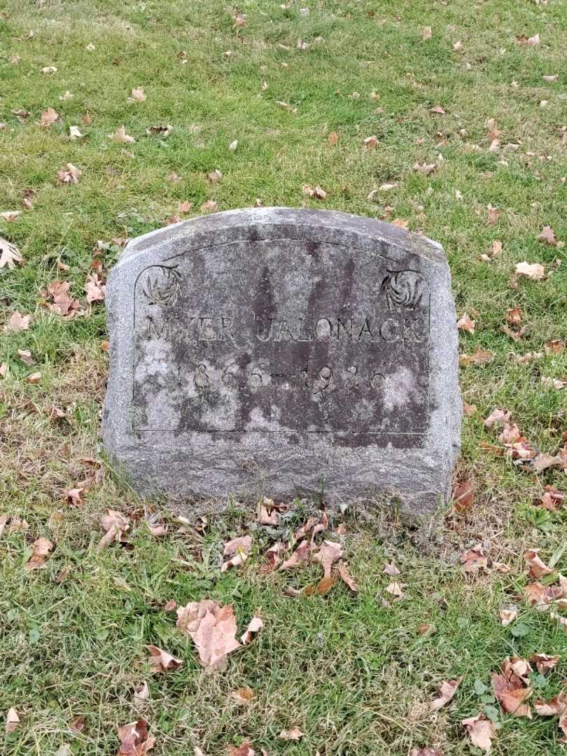 Myer Jalonack's grave. Photo 2
