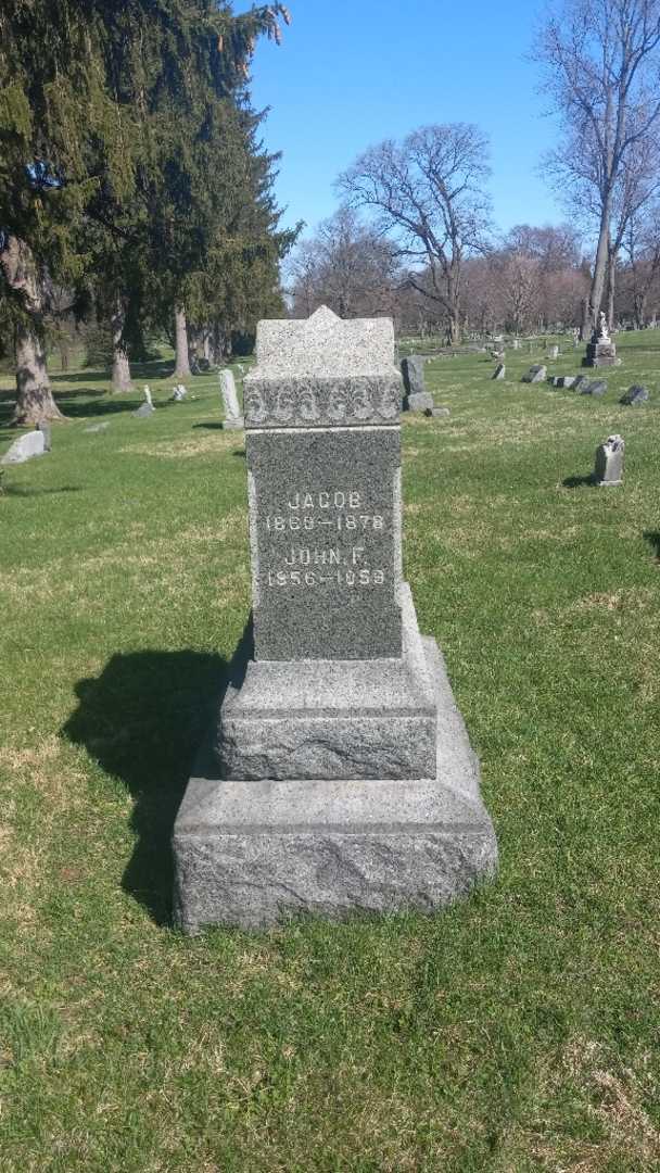 Jacob A. Mantel's grave. Photo 2