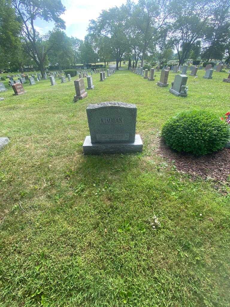 Elma A. Kimman's grave. Photo 1