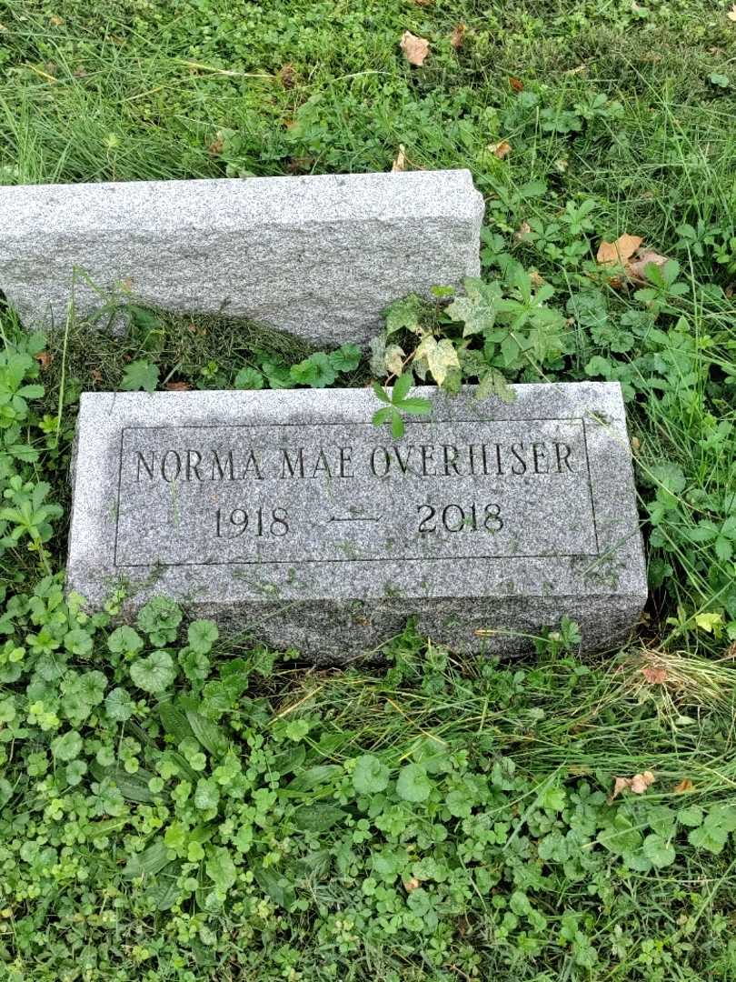 Norma Mae Overhiser's grave. Photo 2