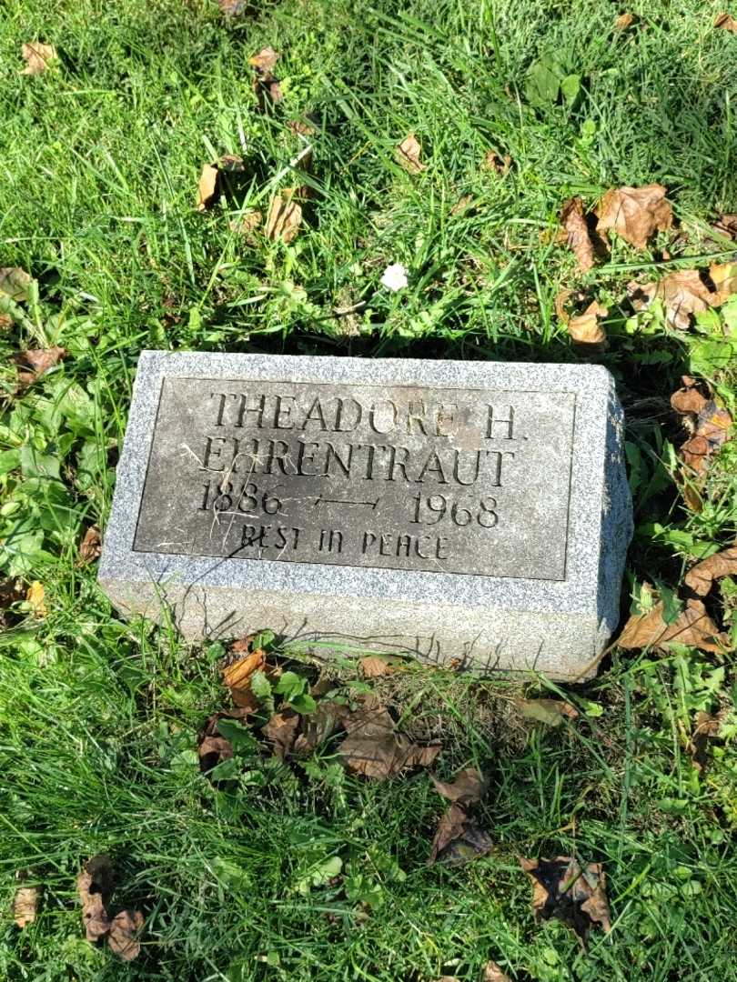 Theodore H. Ehrentraut's grave. Photo 3