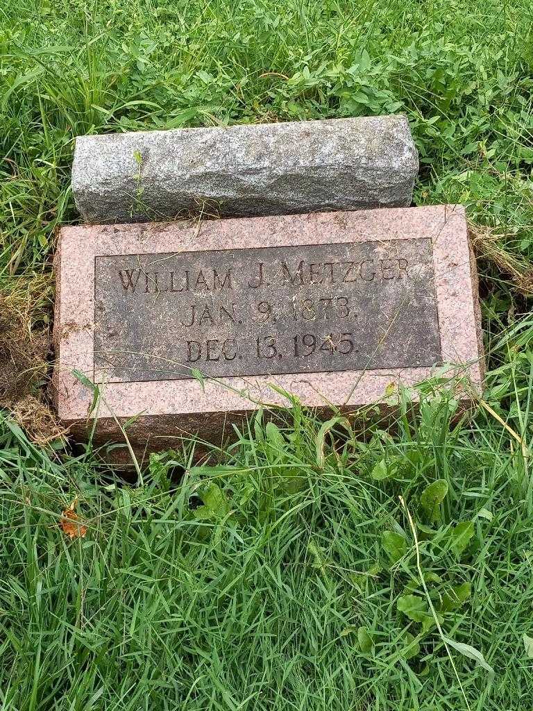 William J. Metzger's grave. Photo 2