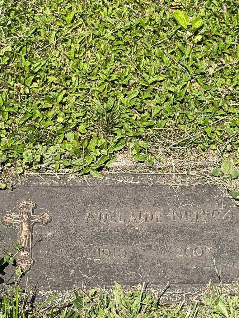 Adelaide Netro's grave. Photo 1