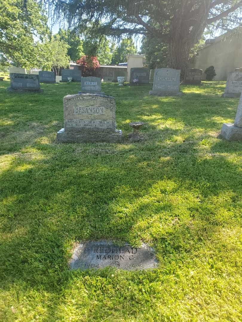 Marion C. Redhead's grave. Photo 1