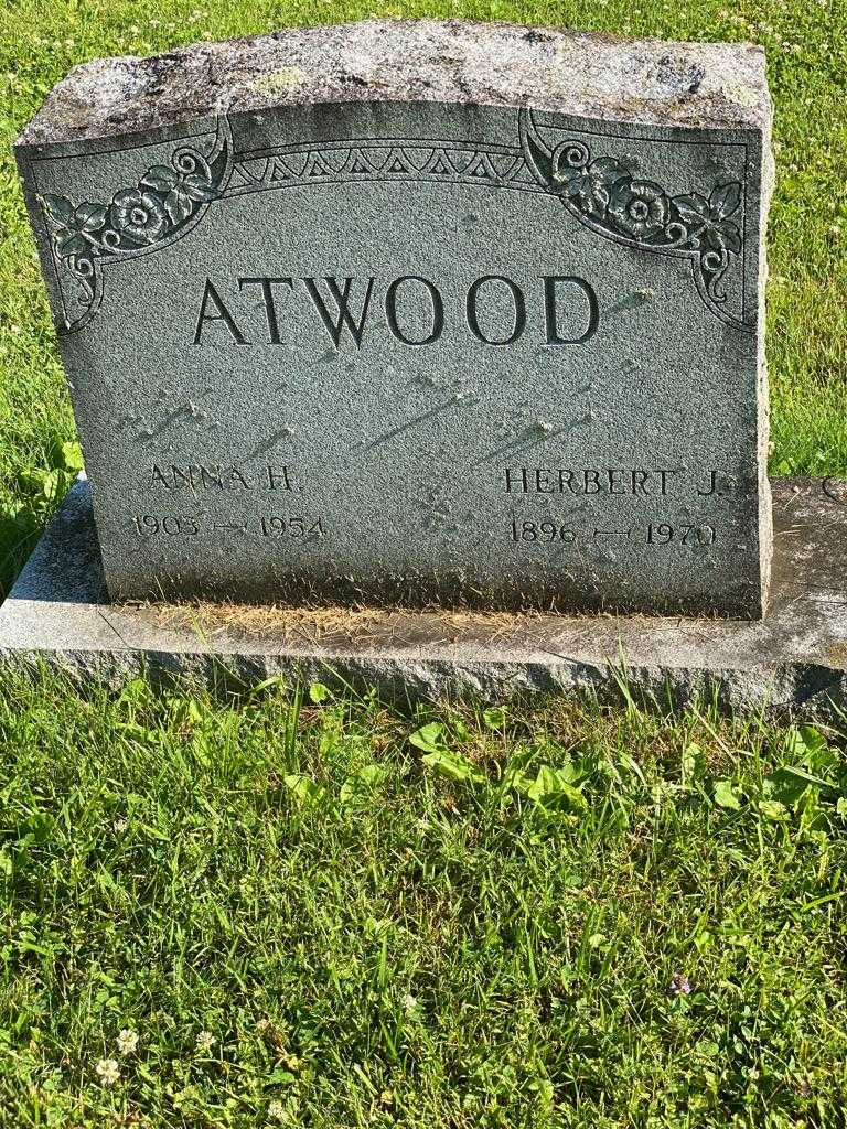Herbert J. Atwood's grave. Photo 3