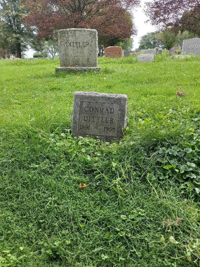 Conrad Dittler's grave. Photo 1