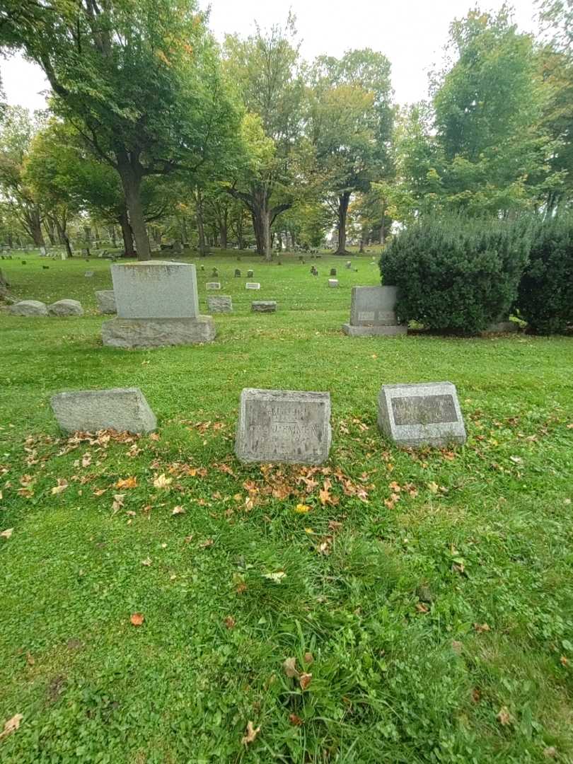George J. Emmert's grave. Photo 1