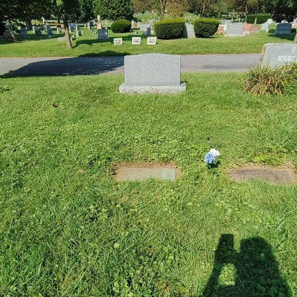 Antonino Muscarella's grave. Photo 1