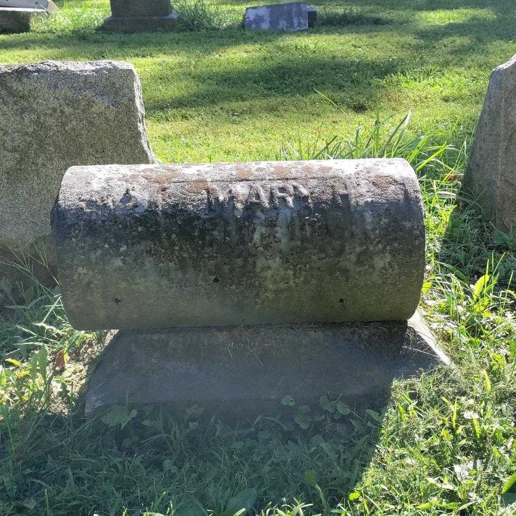 Mary H. Giddings's grave. Photo 3
