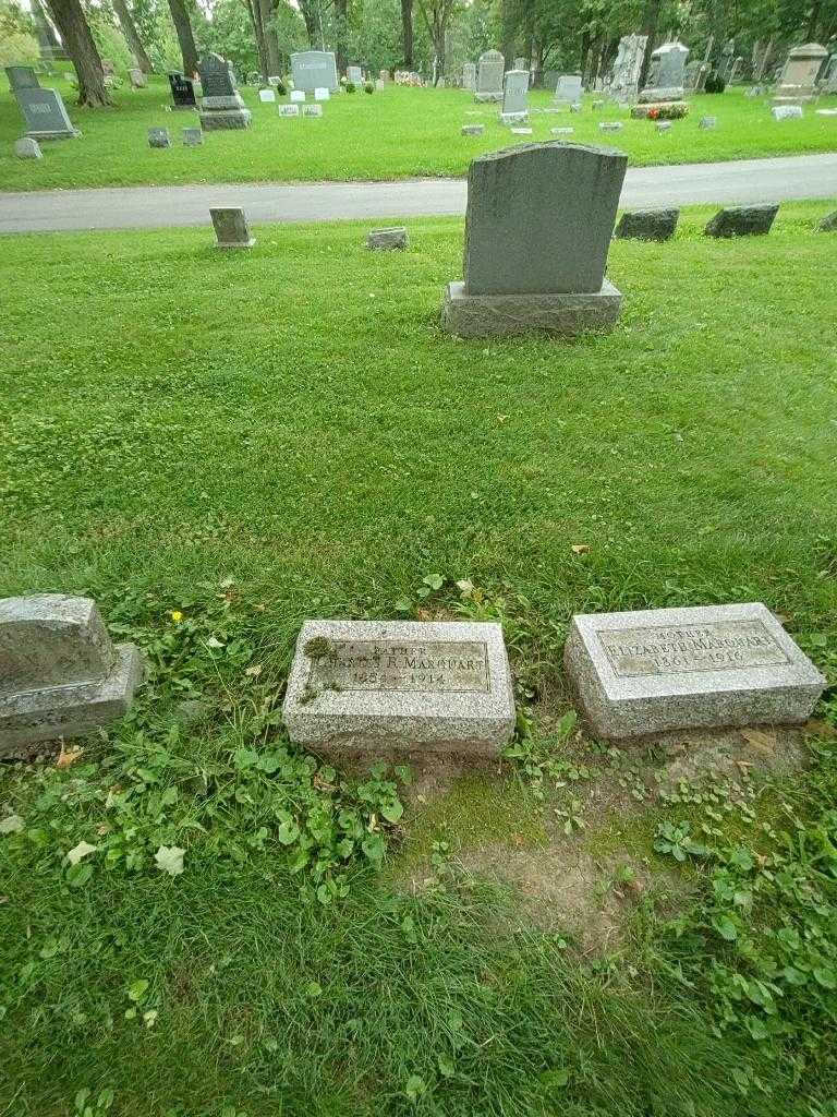 Charles R. Marquart's grave. Photo 1