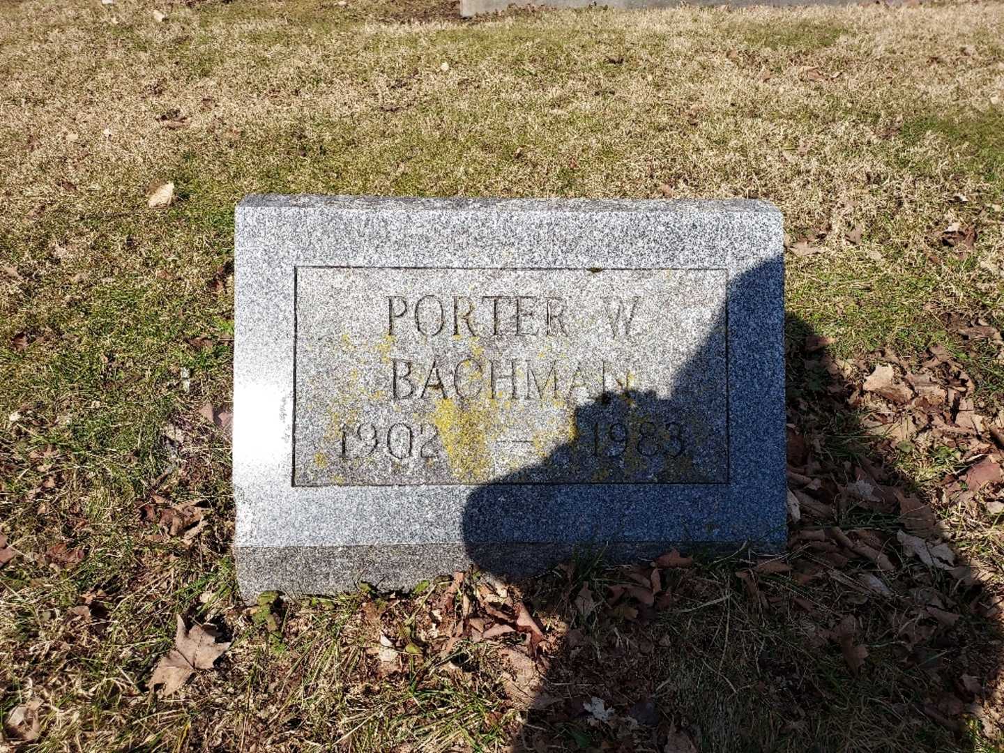 John L. Maurer's grave. Photo 8