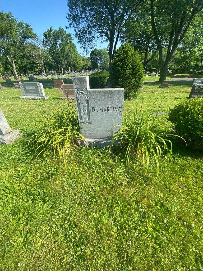 Nicholas De Martino's grave. Photo 2