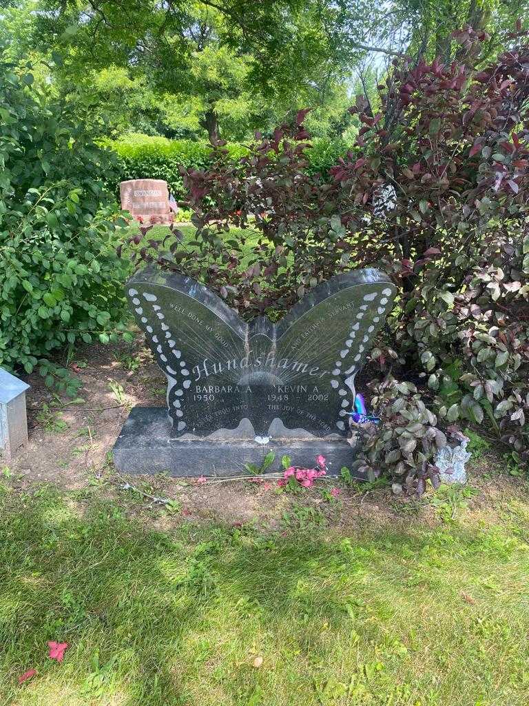 Kevin A. Hundshamer's grave. Photo 2