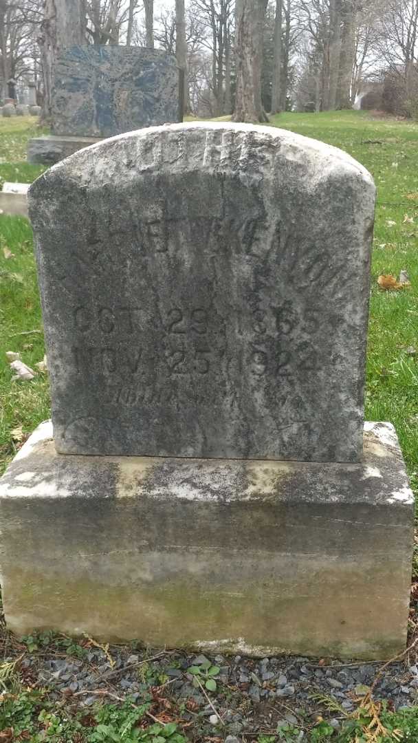 Harriet V. "Hattie" Kenyon's grave. Photo 3