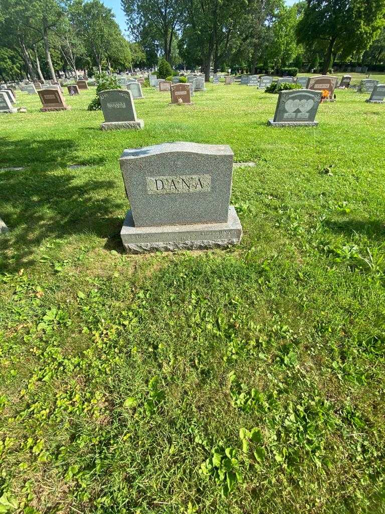 Wilhelmina A. Dana's grave. Photo 1