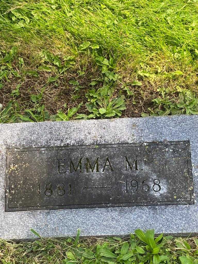 Emma M. Barrus's grave. Photo 3