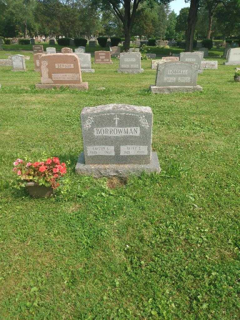 Betty E. Borrowman's grave. Photo 1