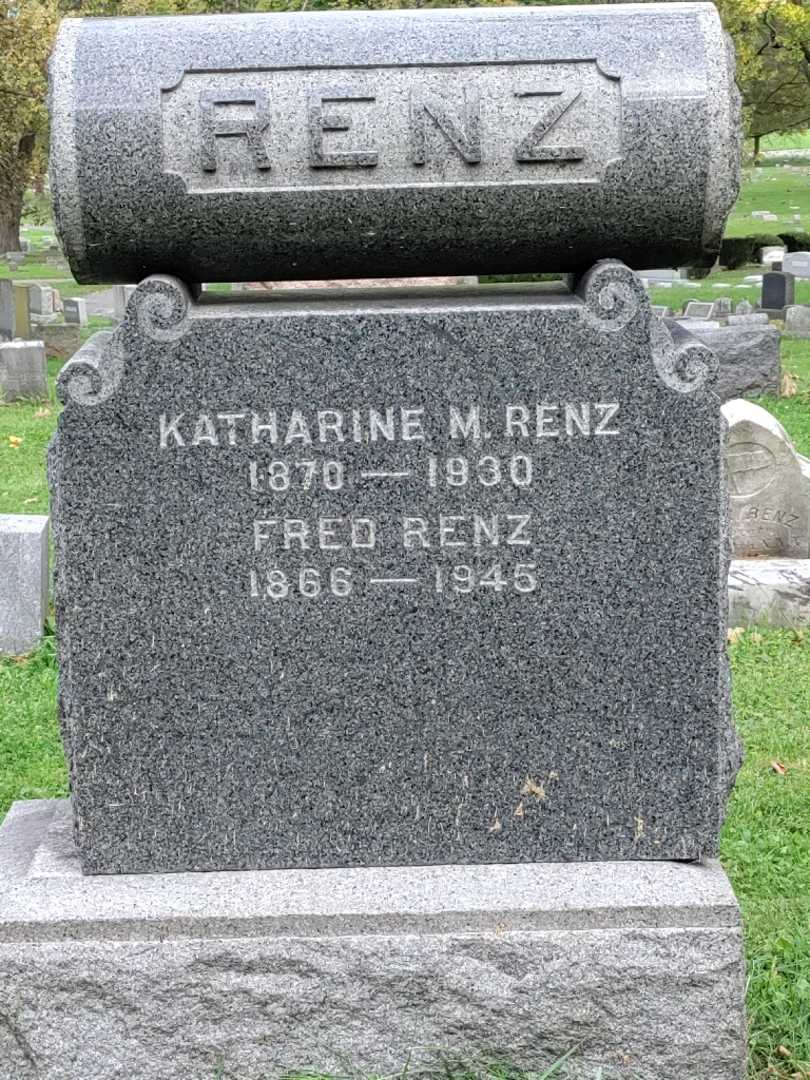 Fred Renz's grave. Photo 3