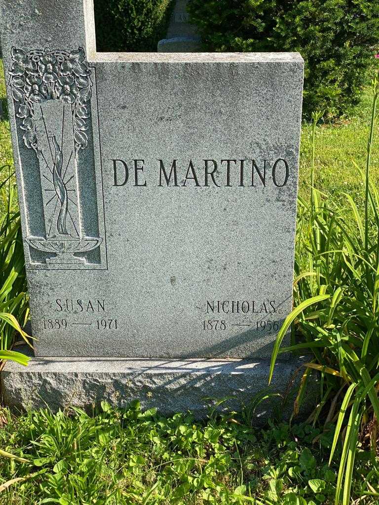 Susan De Martino's grave. Photo 4