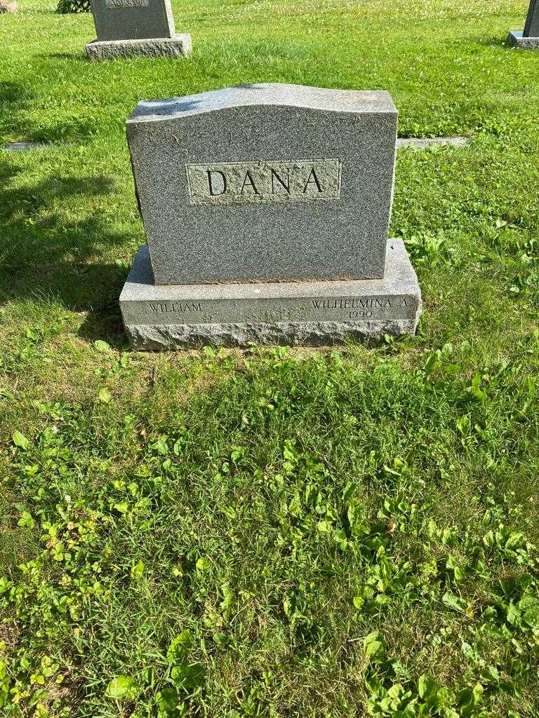 Wilhelmina A. Dana's grave. Photo 2